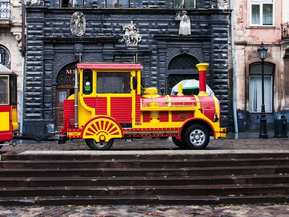 travel program image