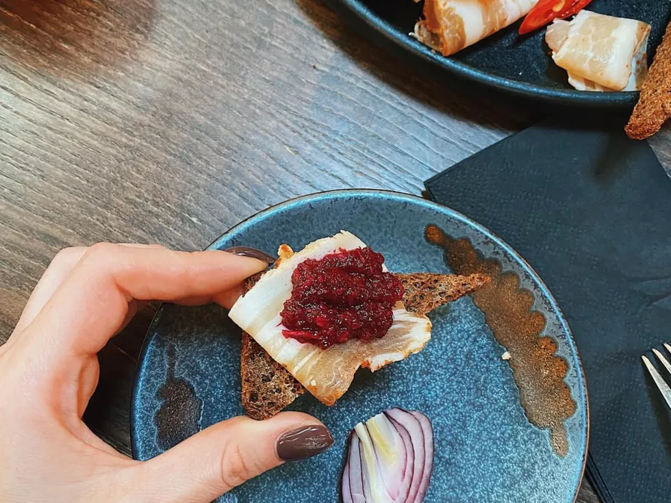 travel program image