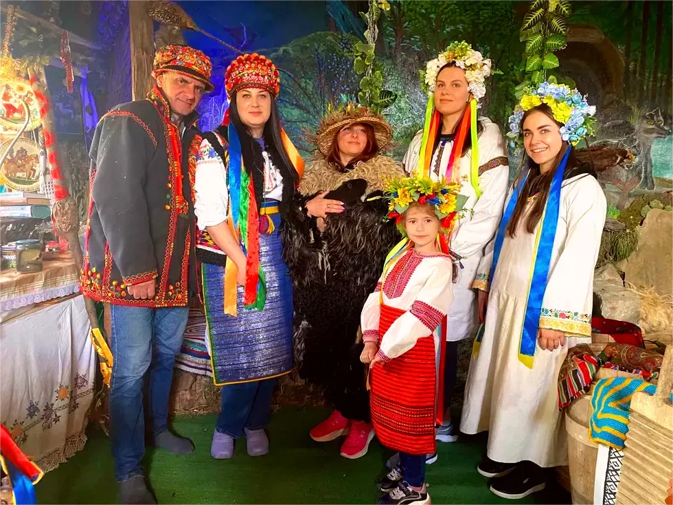 travel program image