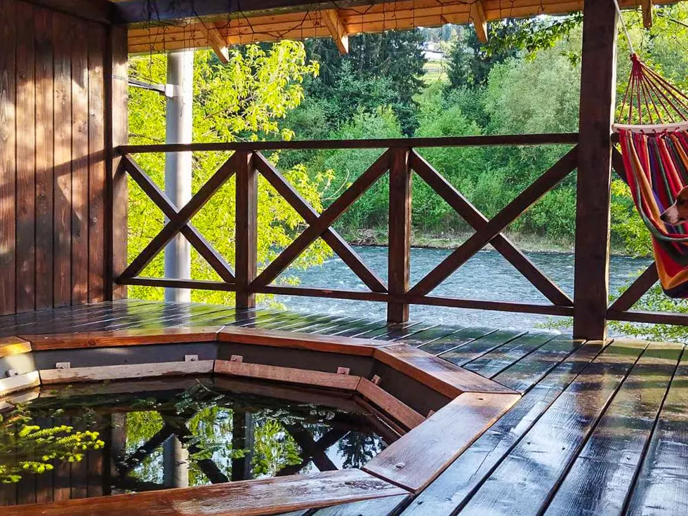 travel program image