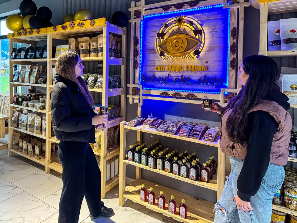 travel program image