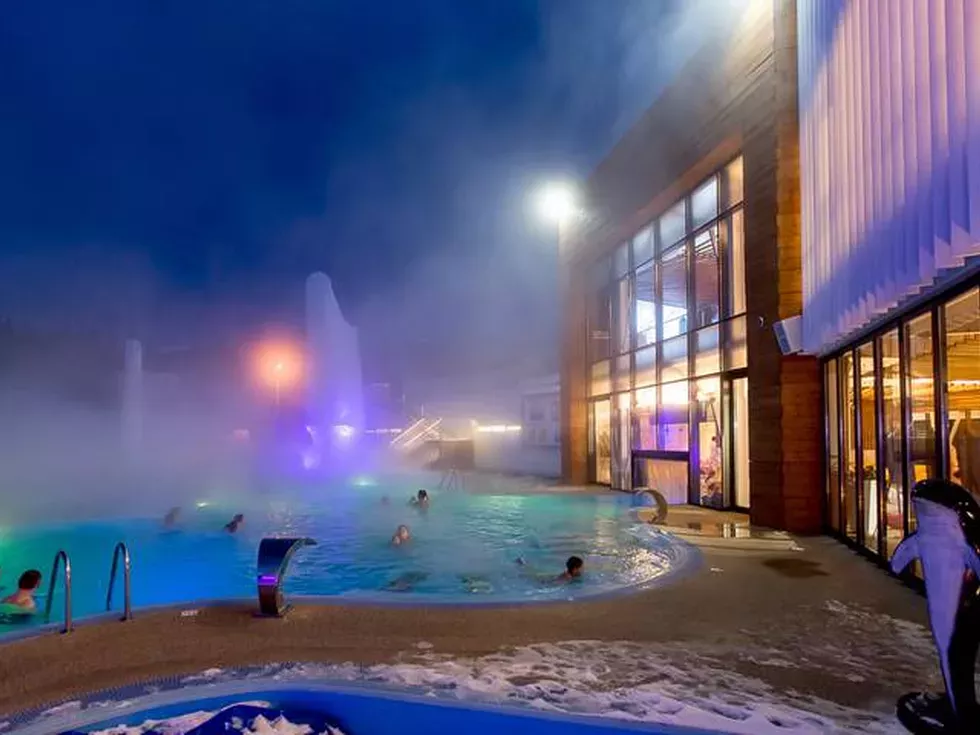 travel program image