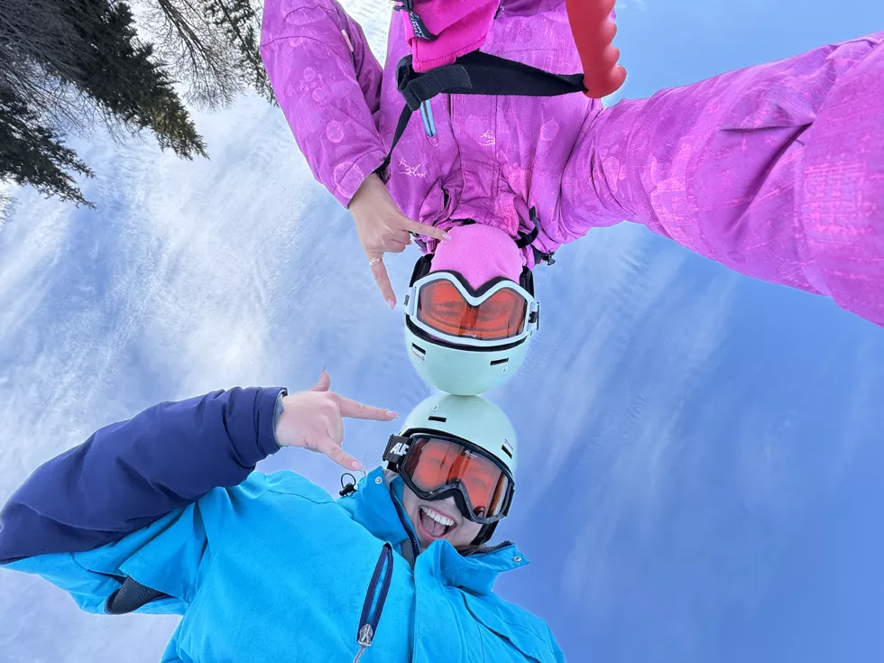 travel program image