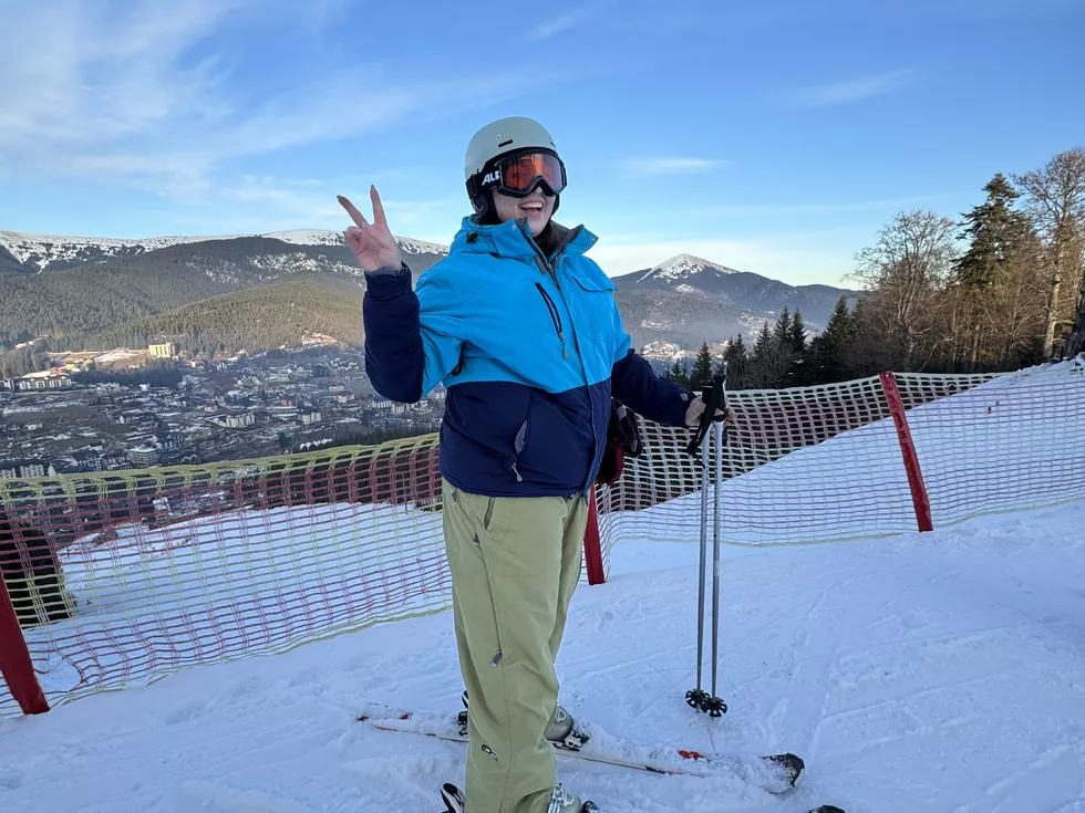 travel program image