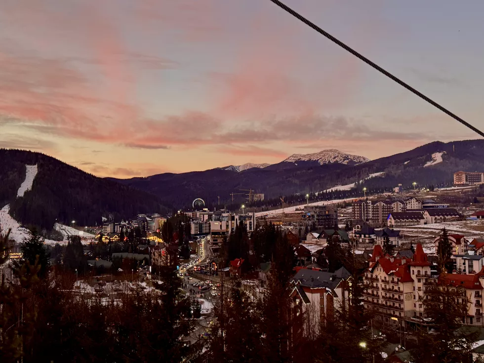 travel program image