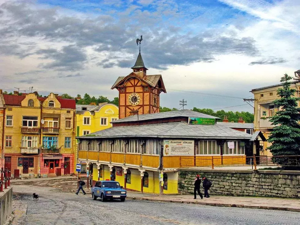 travel program image