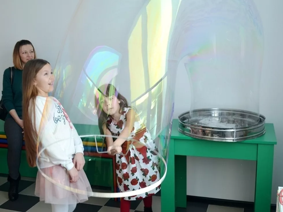 travel program image