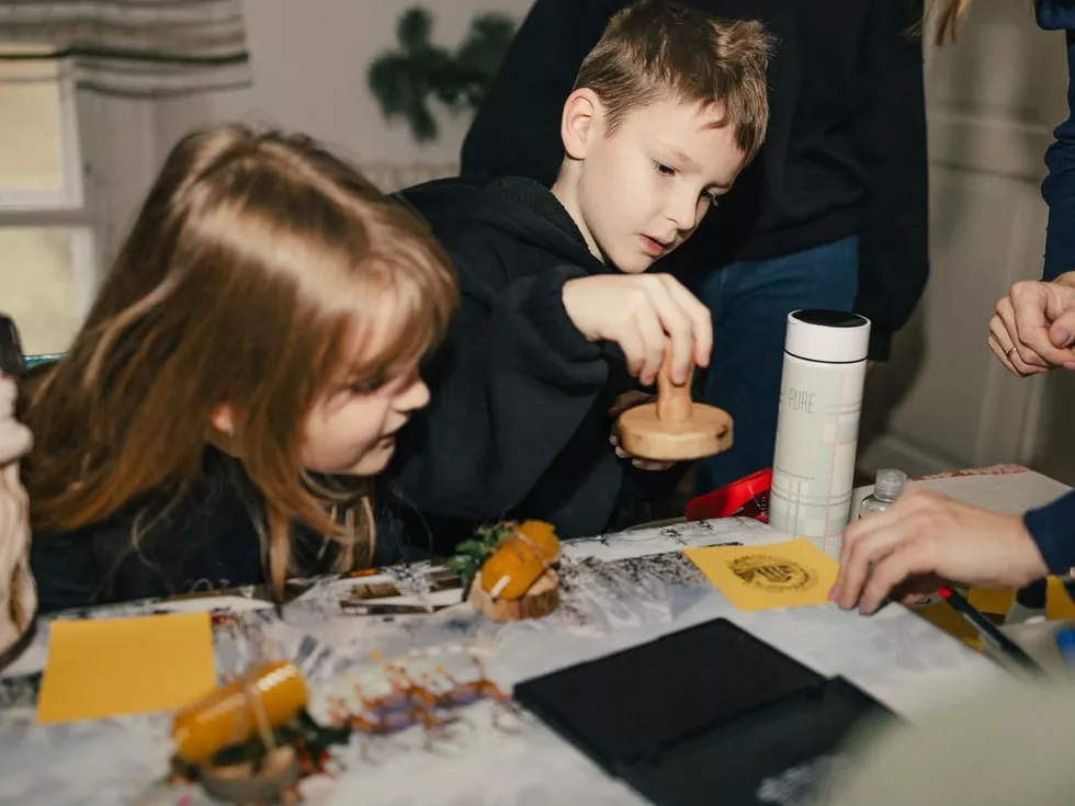 travel program image