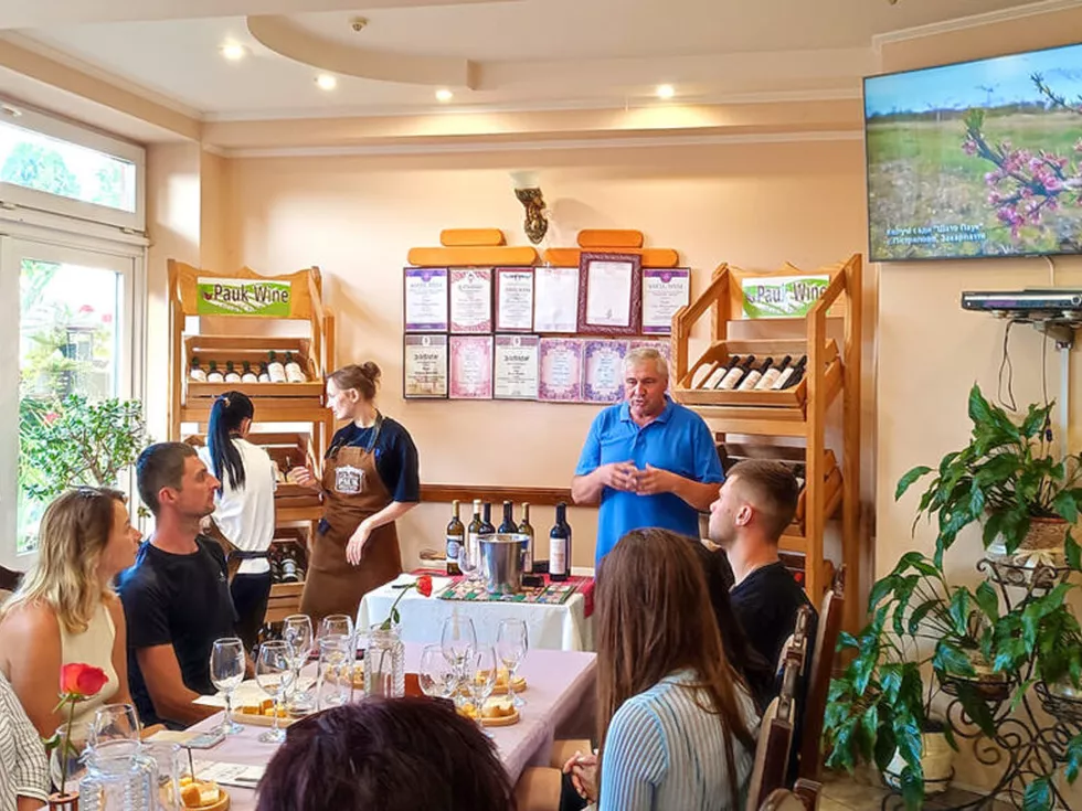 travel program image