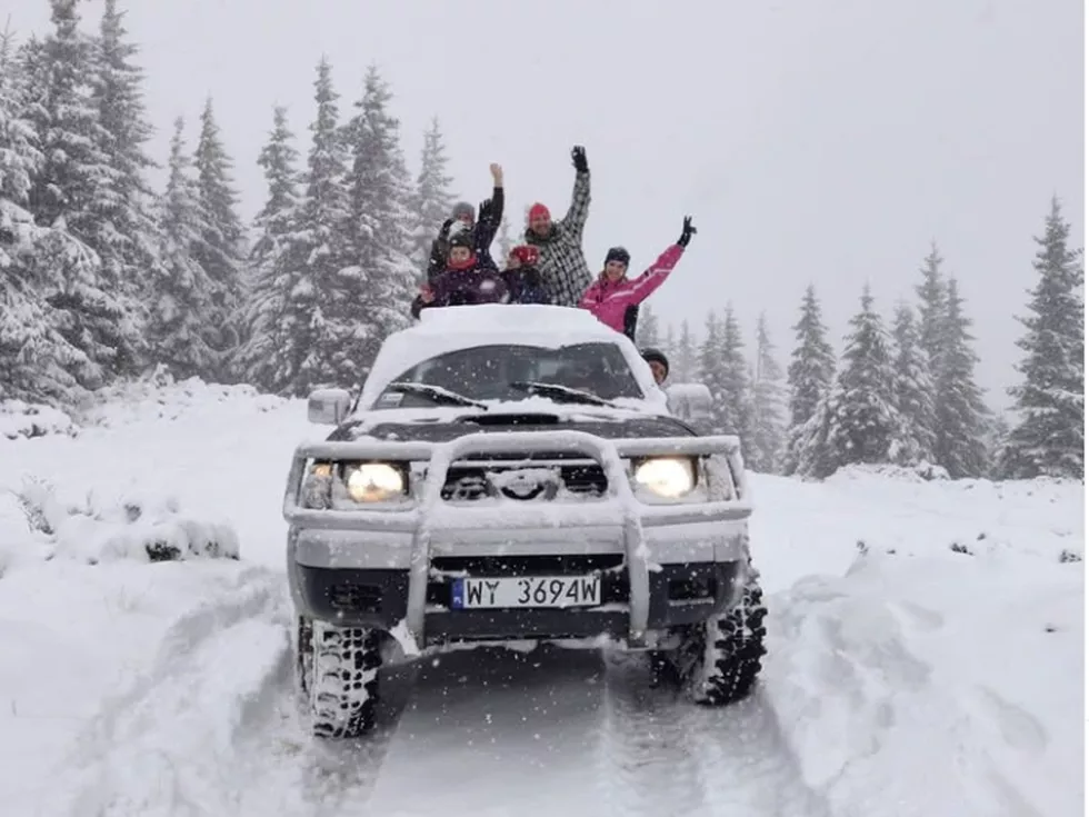 travel program image