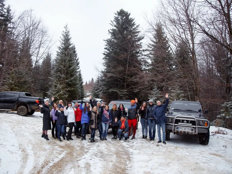 travel program image