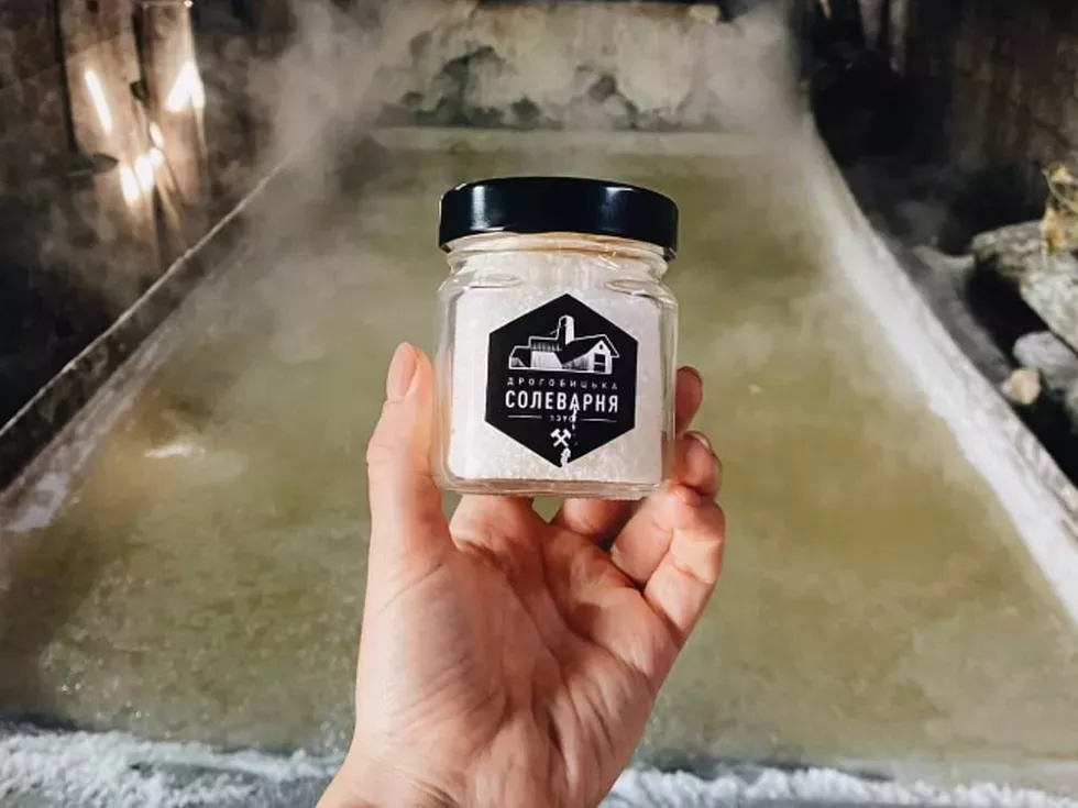 travel program image