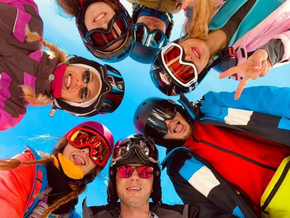 travel program image