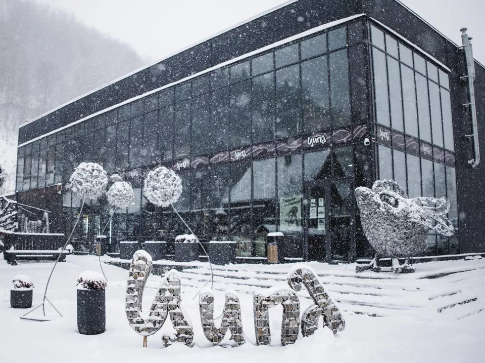 travel program image