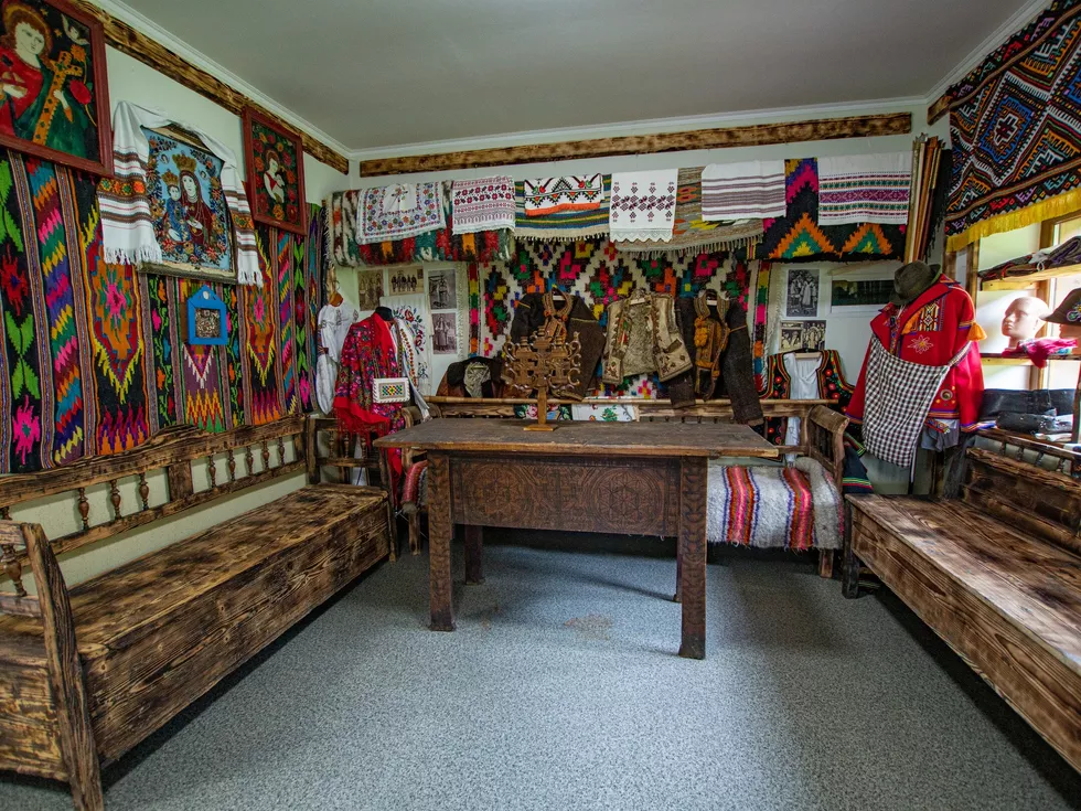 travel program image