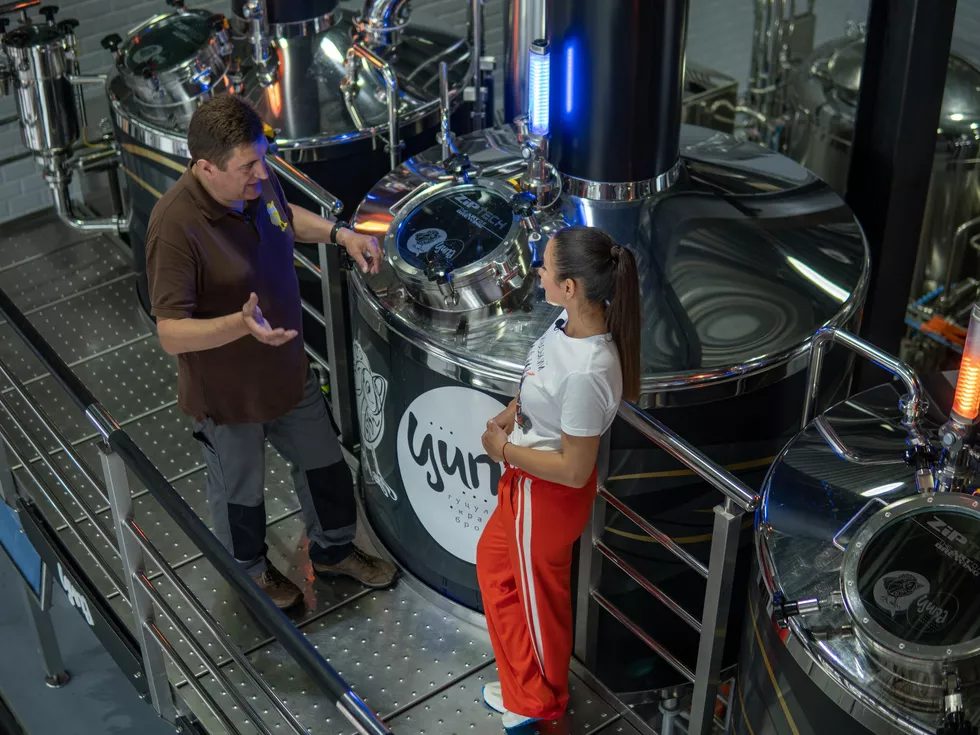 travel program image