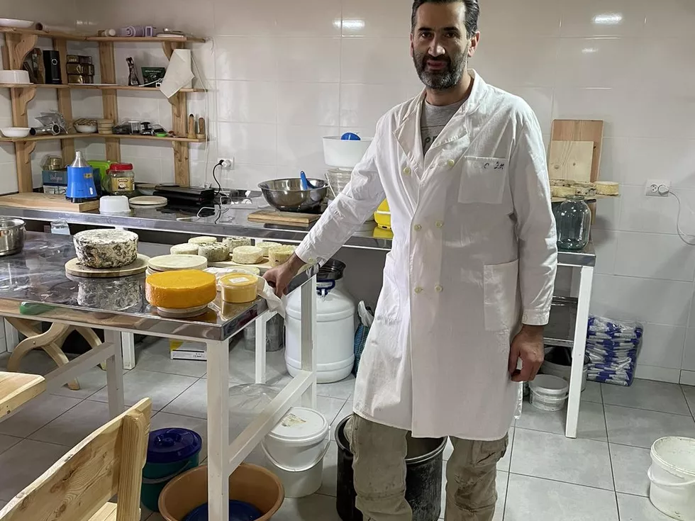 travel program image