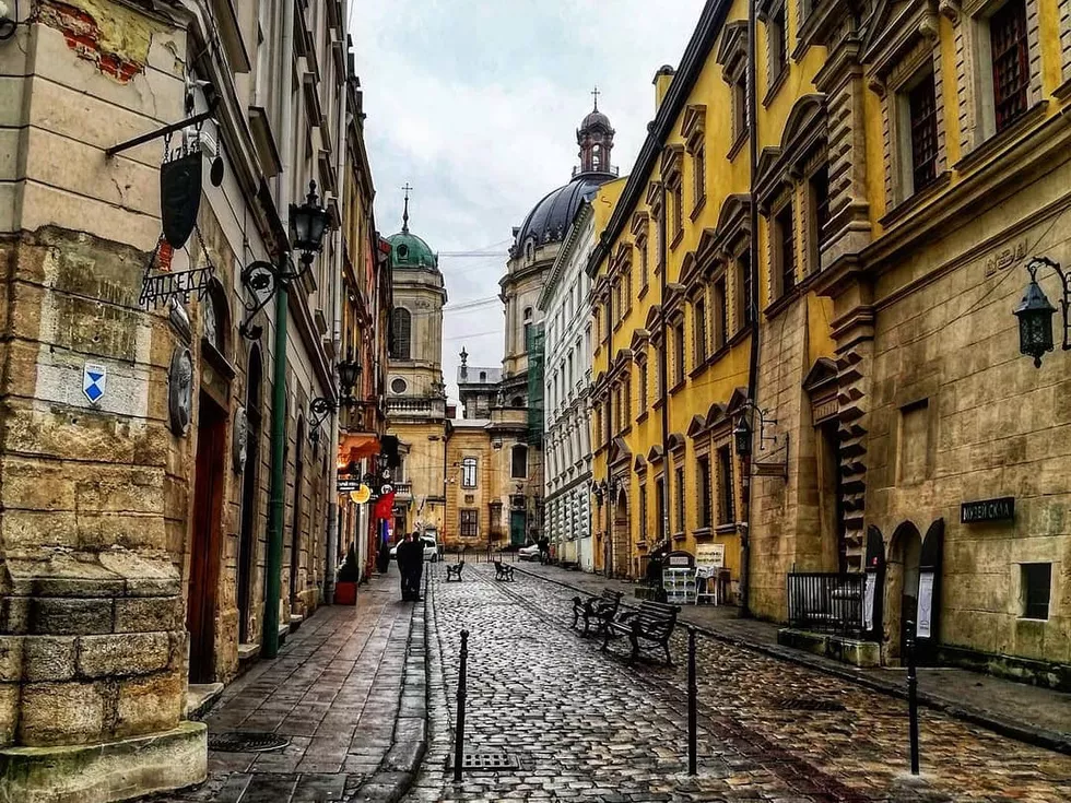 travel program image