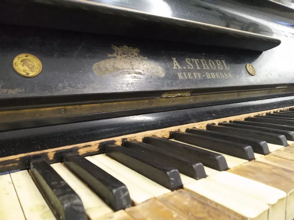 travel program image