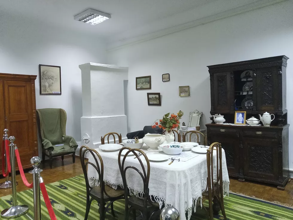 travel program image