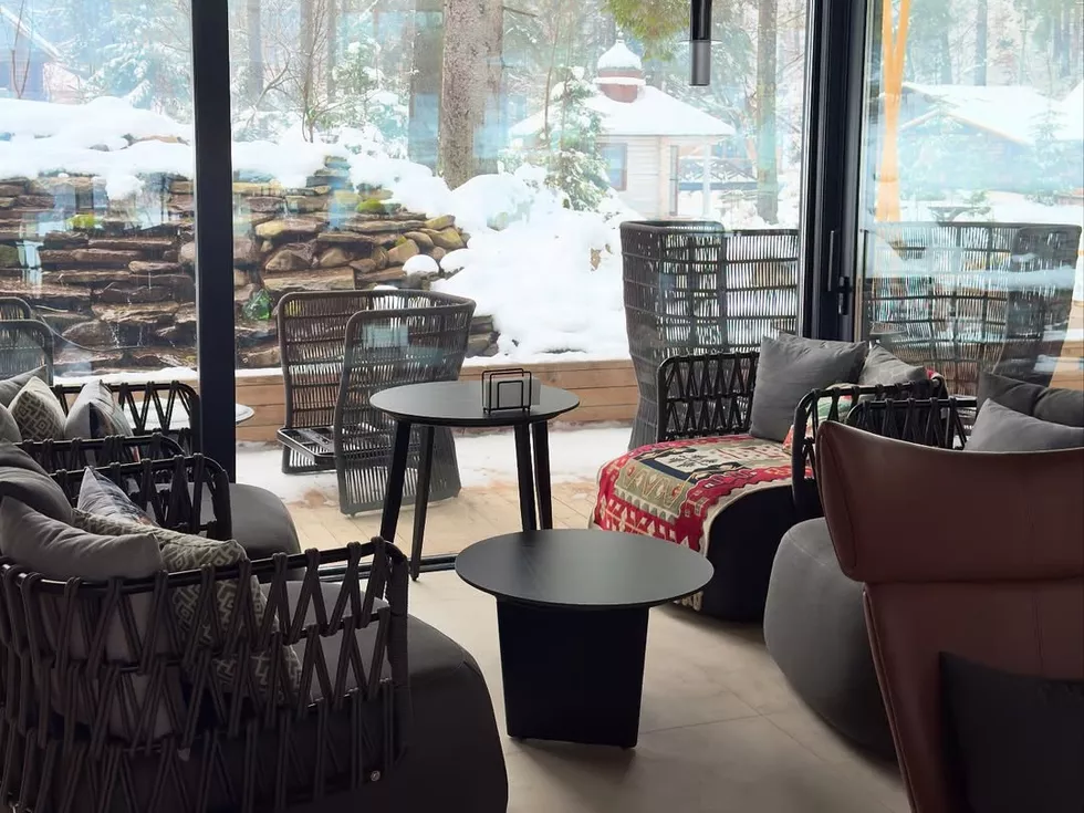 travel program image