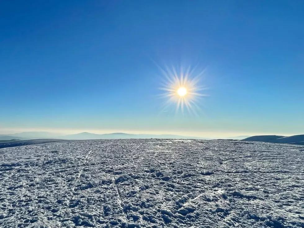 travel program image