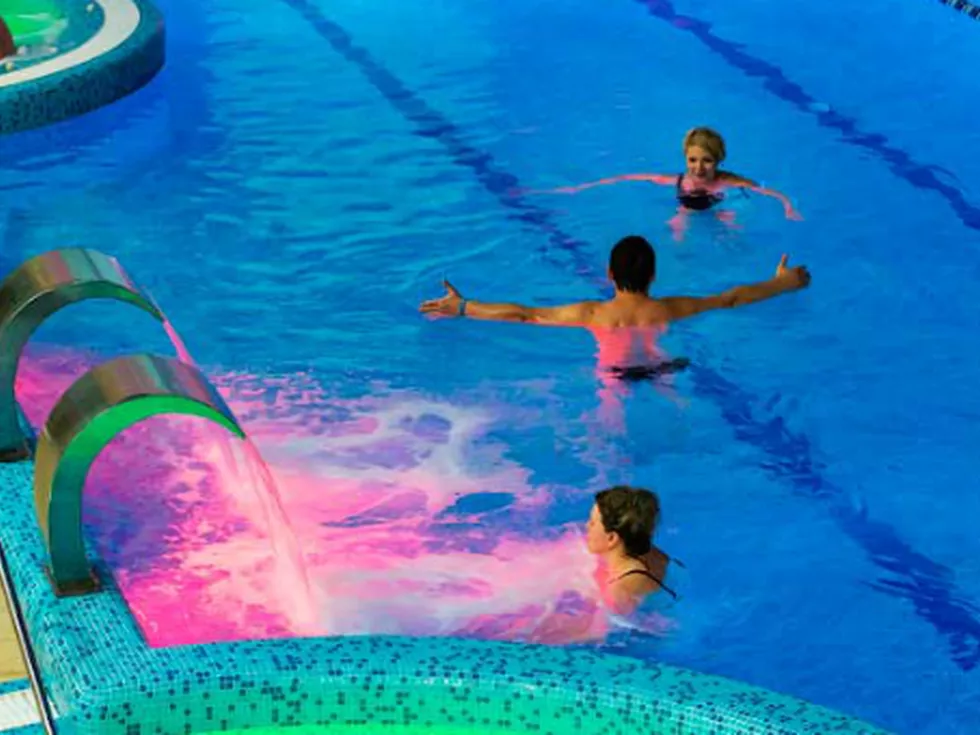 travel program image