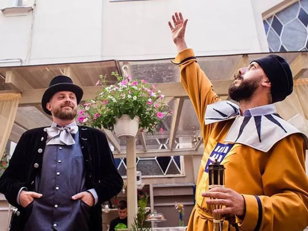 travel program image