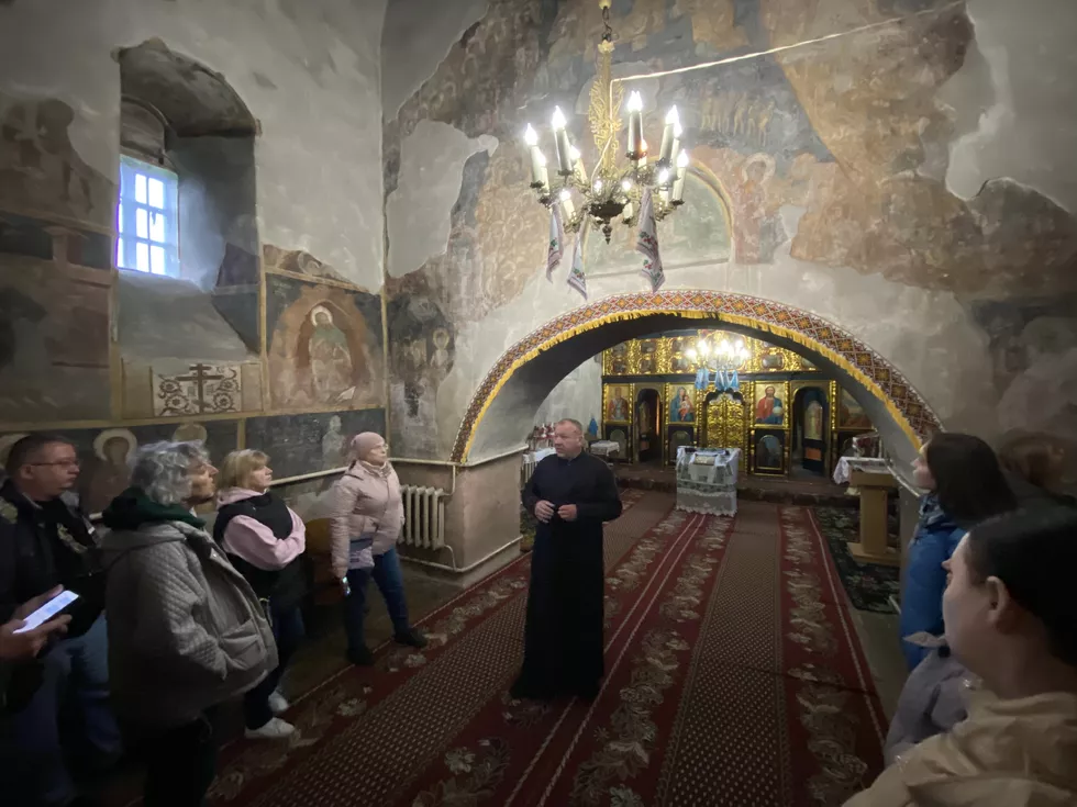 travel program image