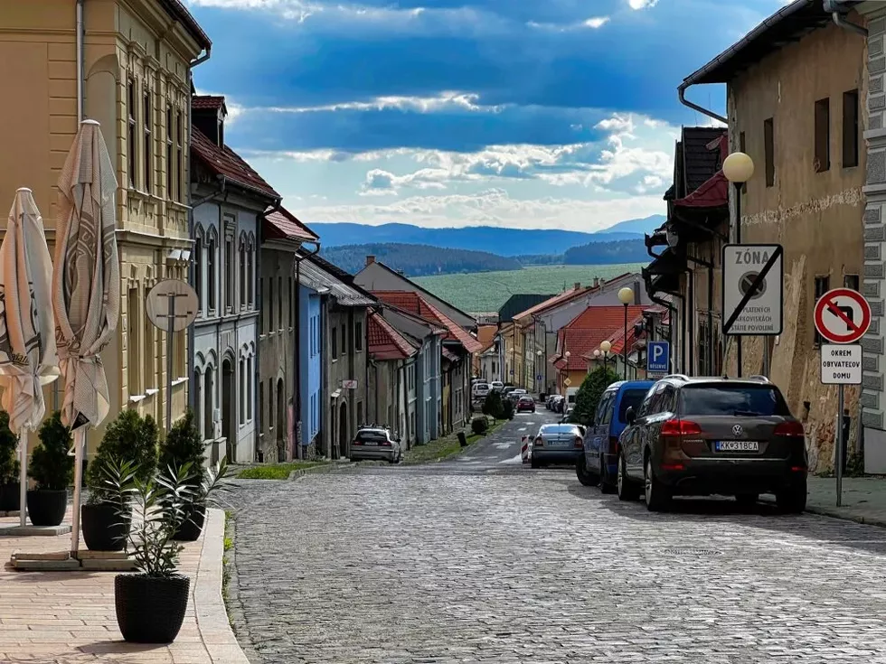 travel program image