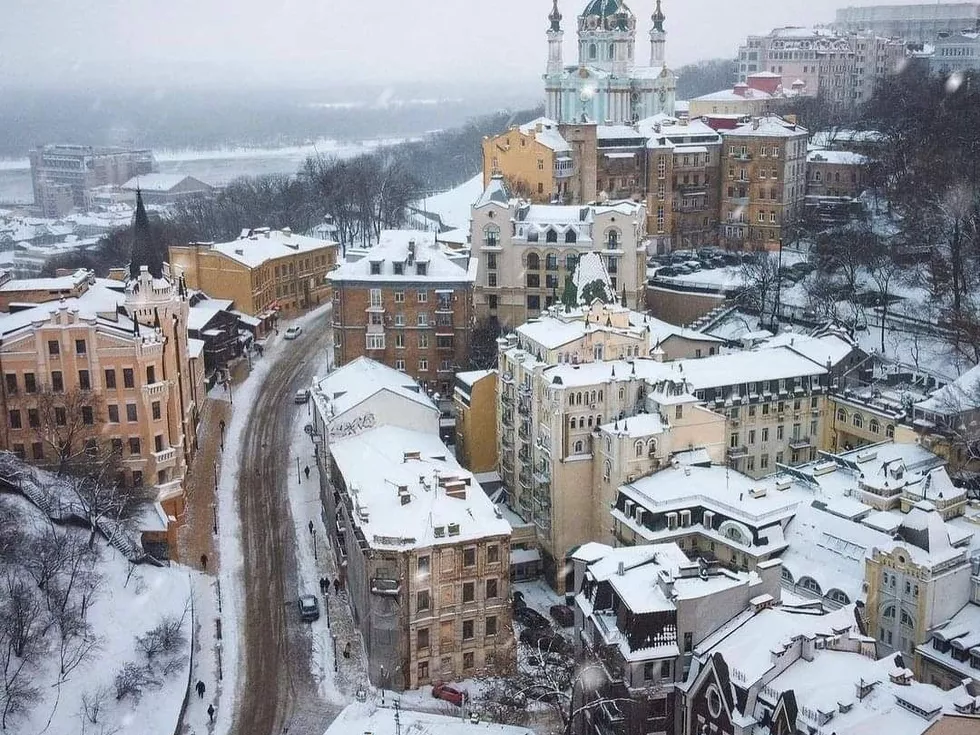 travel program image