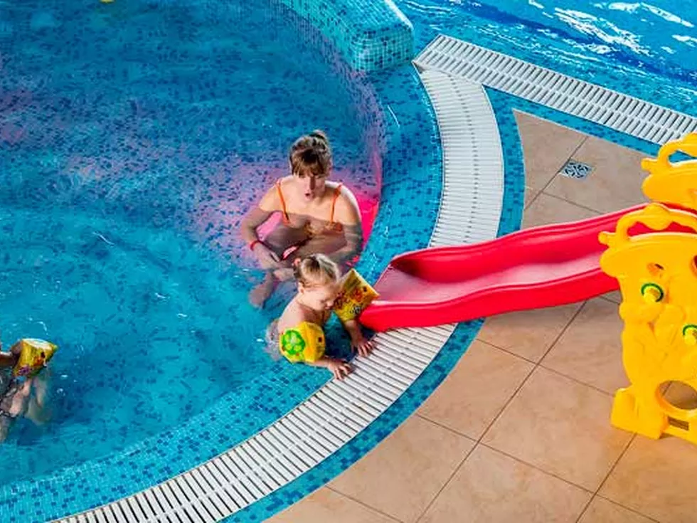 travel program image