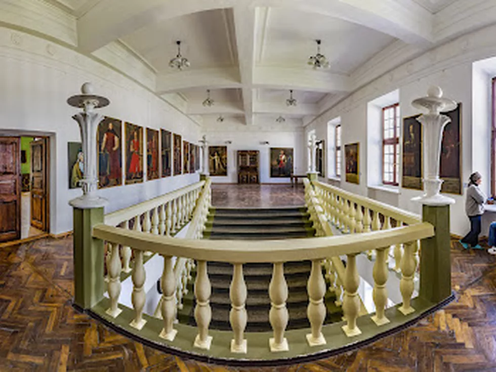 travel program image