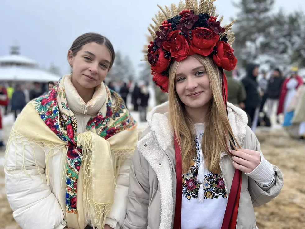 travel program image