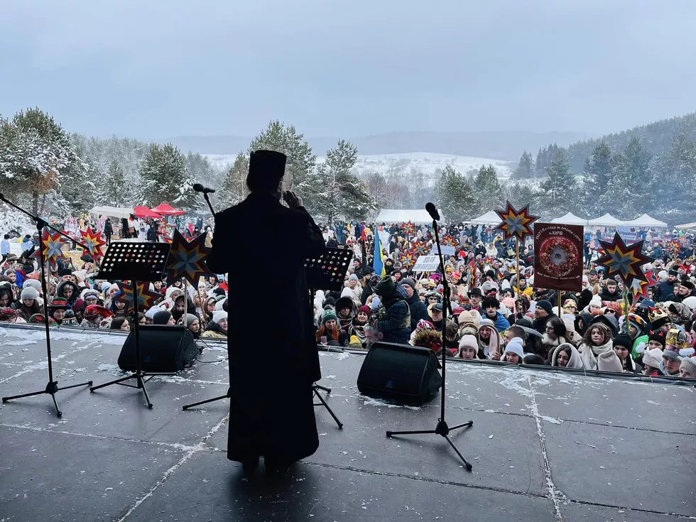 travel program image