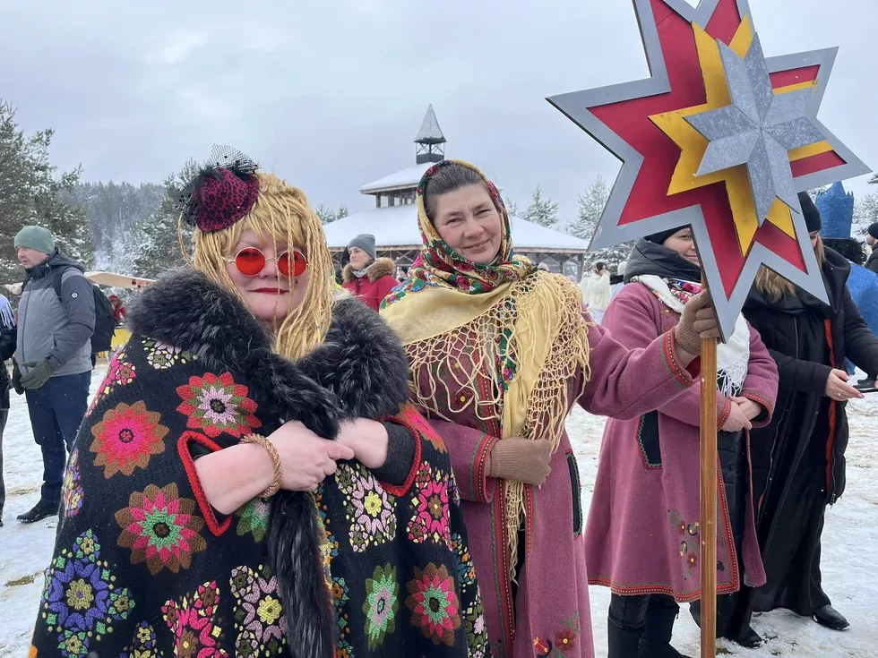 travel program image