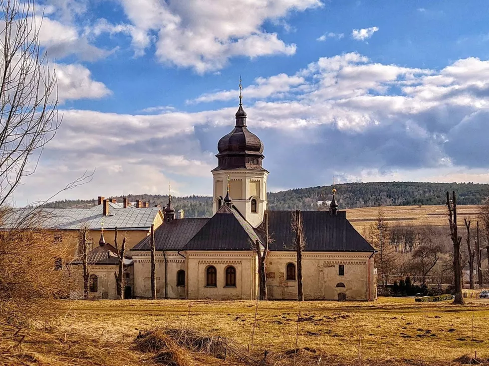 travel program image