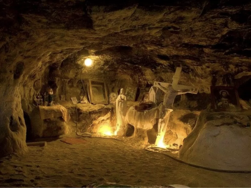 travel program image