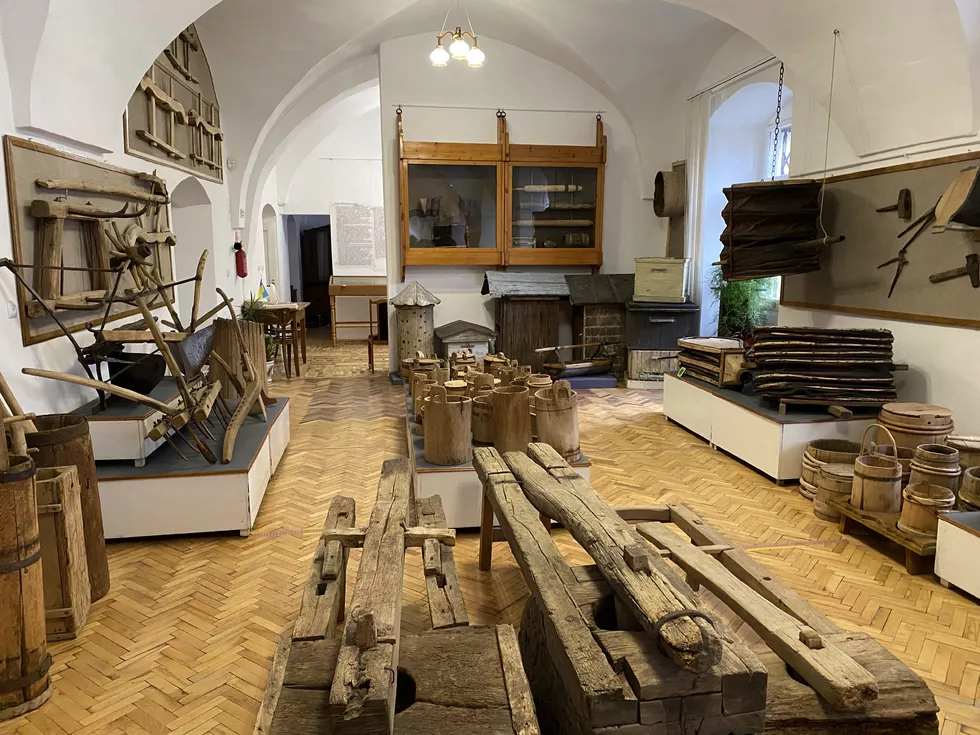 travel program image