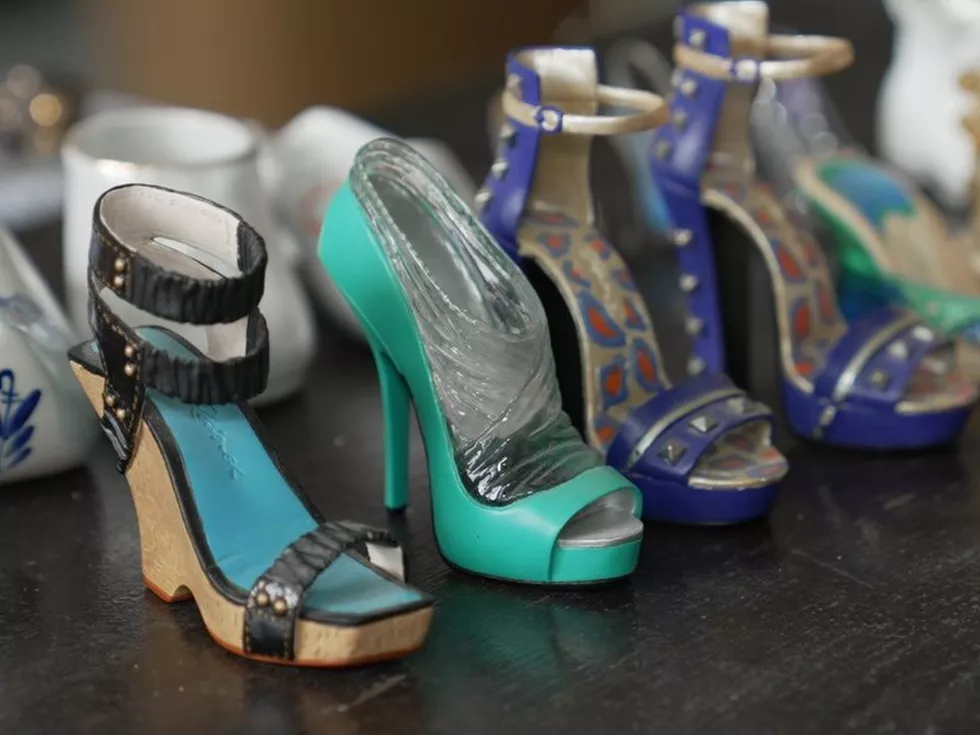 travel program image