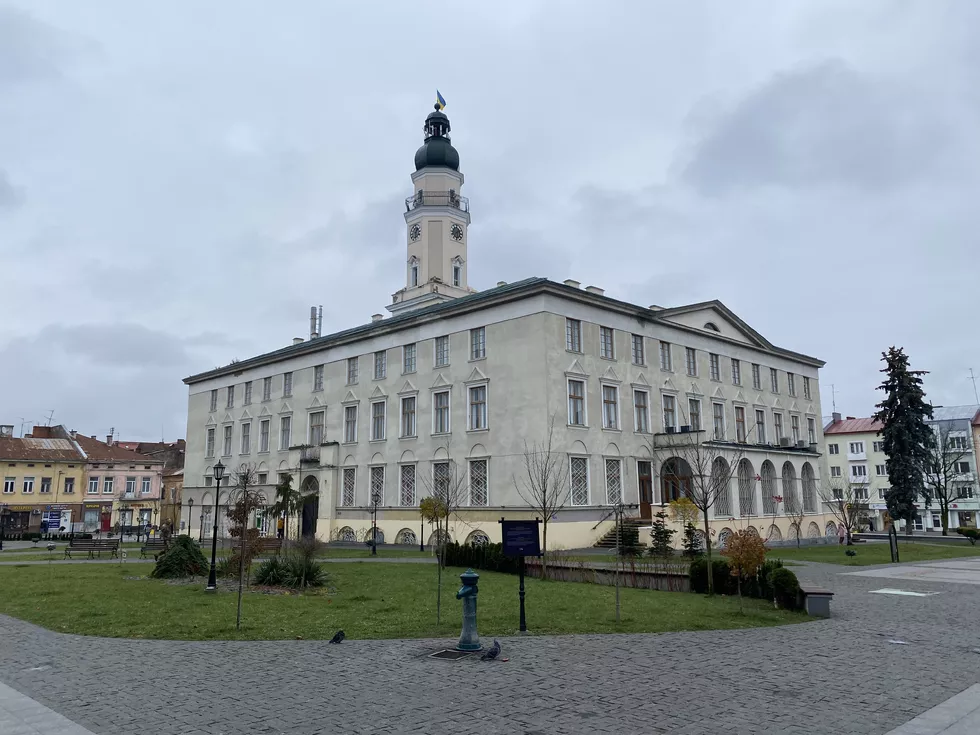 travel program image