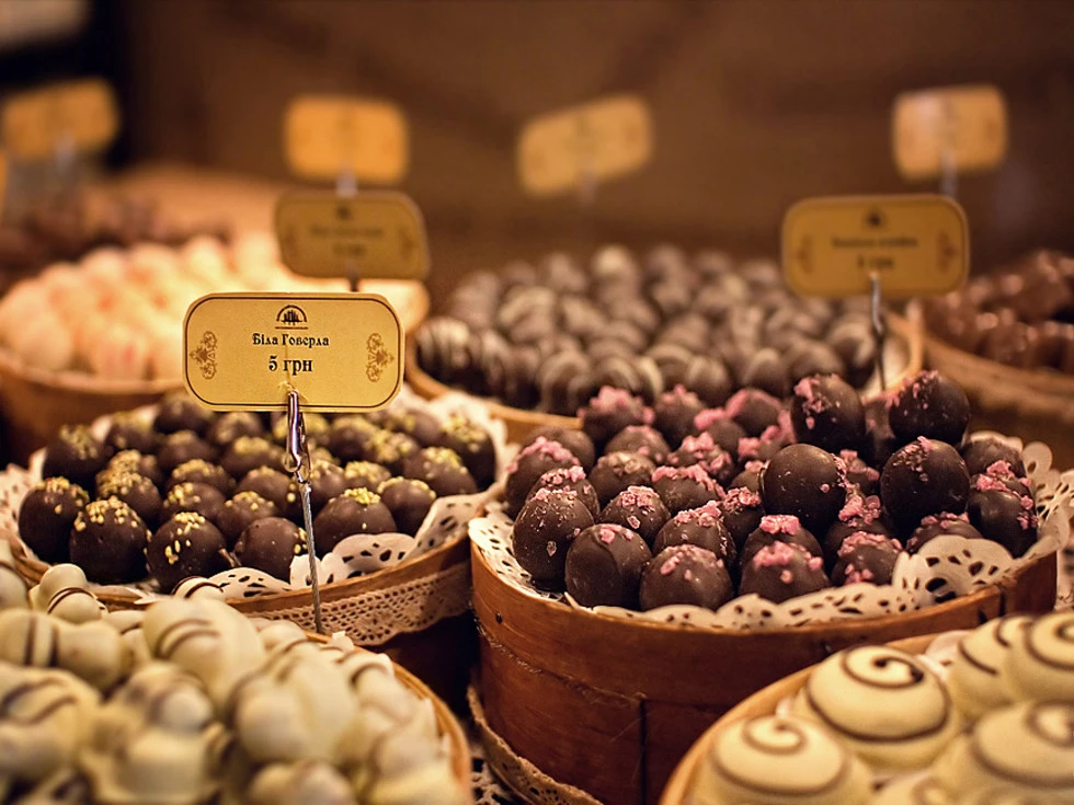 travel program image