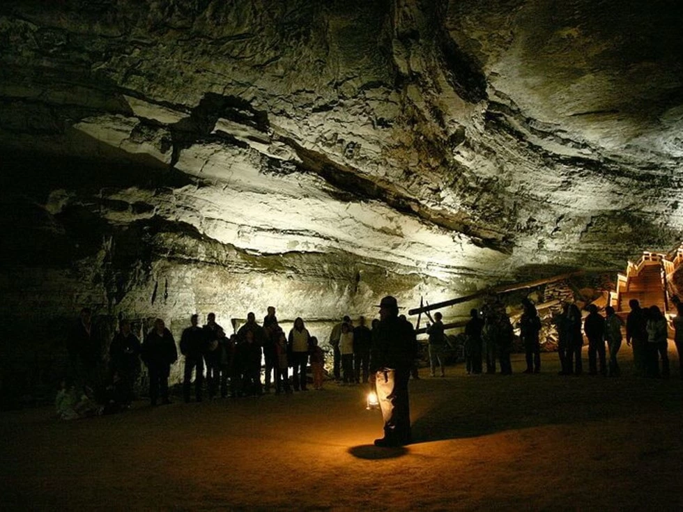 travel program image