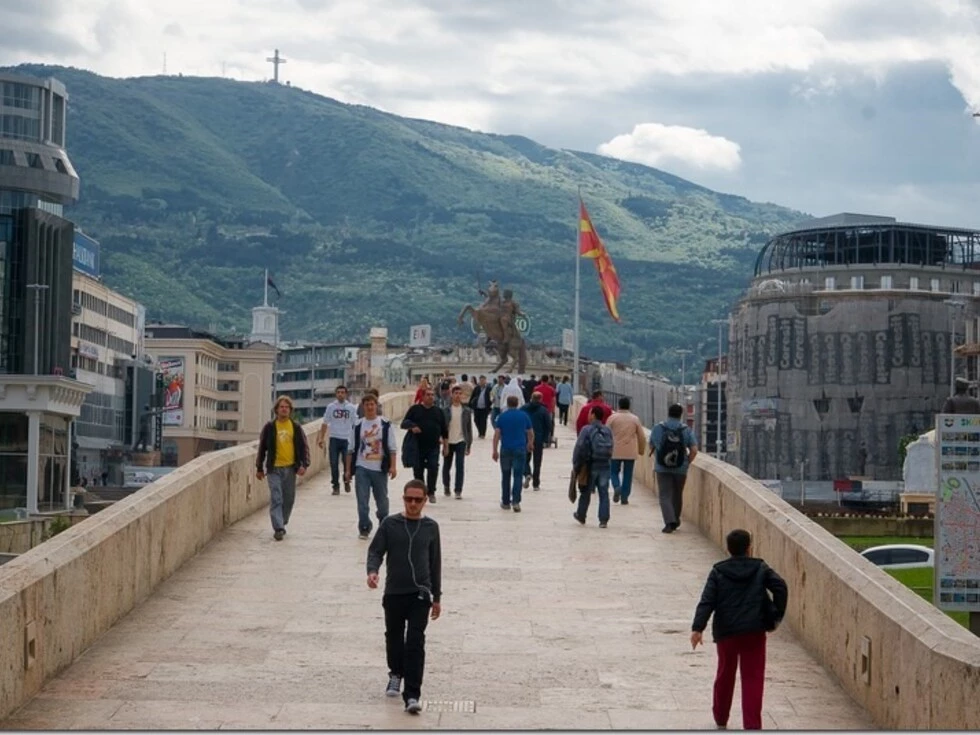 travel program image
