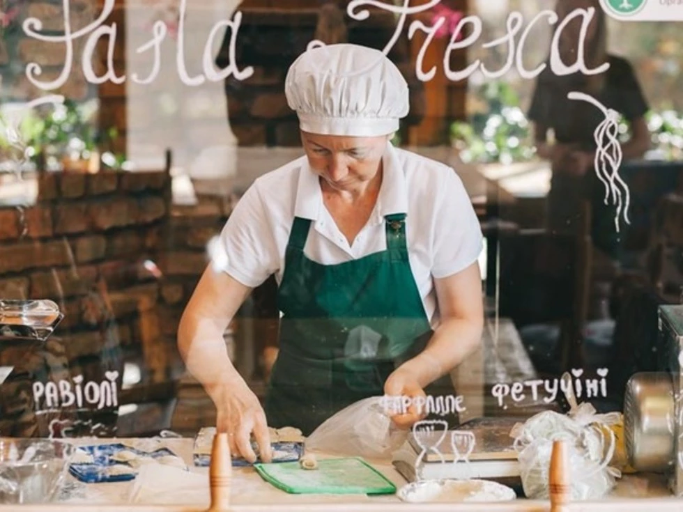 travel program image