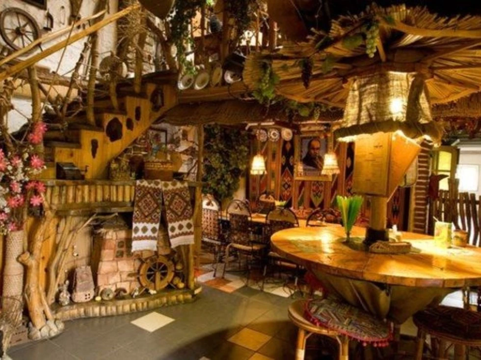 travel program image