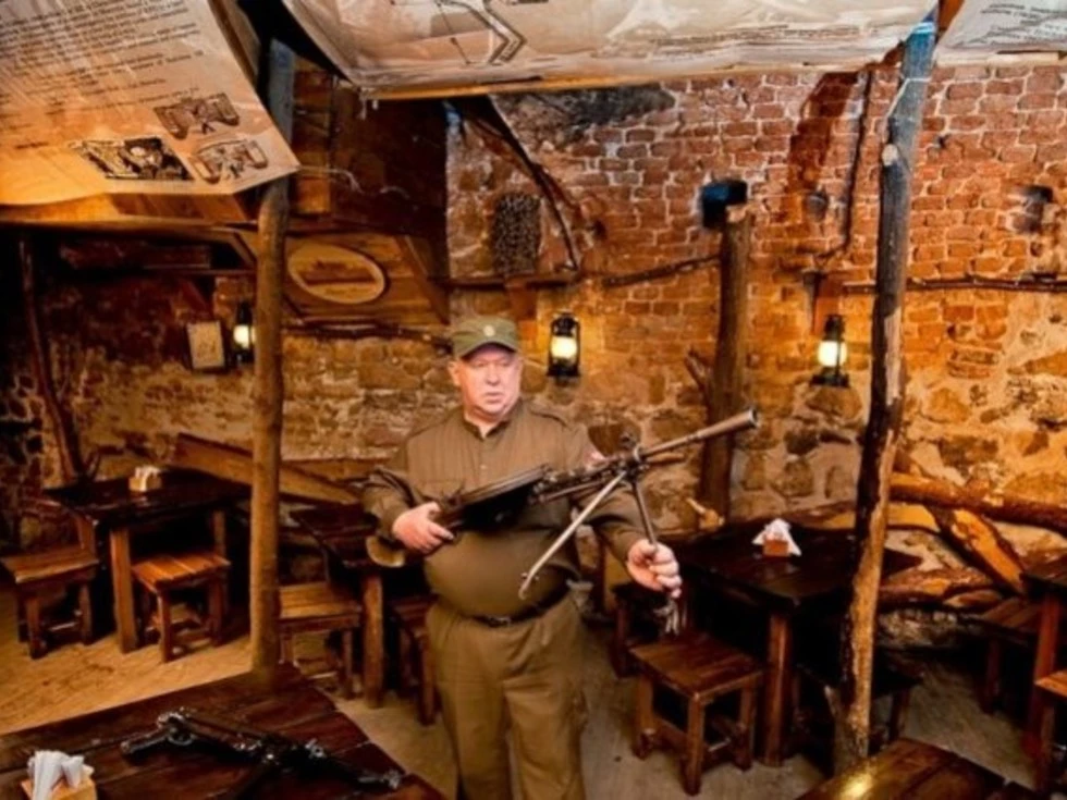 travel program image