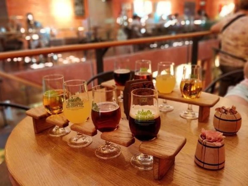 travel program image