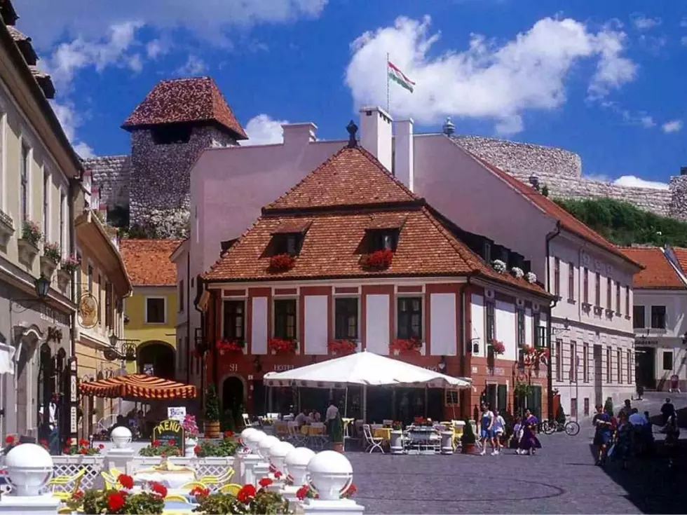 travel program image