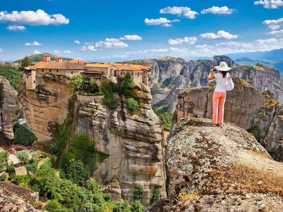 travel program image